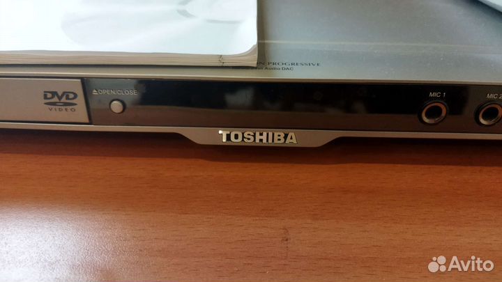 DVD плеер toshiba
