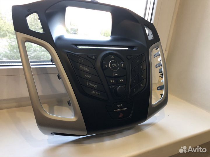 Рамка магнитолы ford focus 3