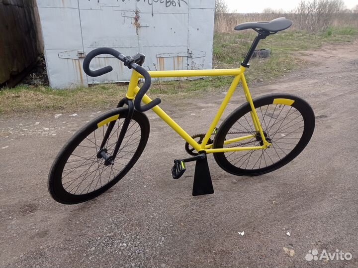 Шоссейный велосипед сингл/фикс / Велоприцеп