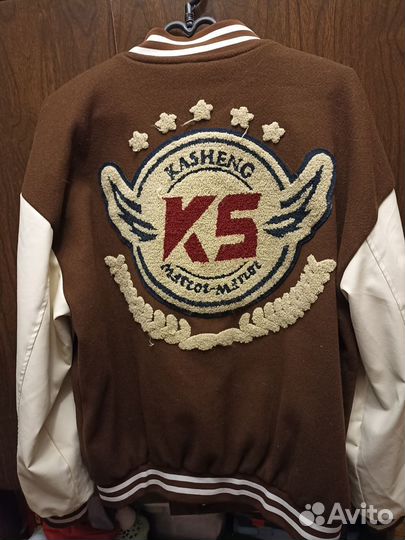 Куртка бомбер