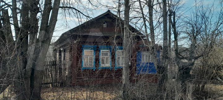 Дом 25 м² на участке 9 сот.