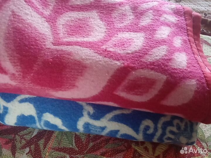 Одеяло шерстяное СССР бу 2шт