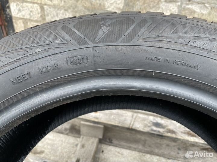 Goodyear Vector 4Seasons Gen-3 SUV 235/55 R19