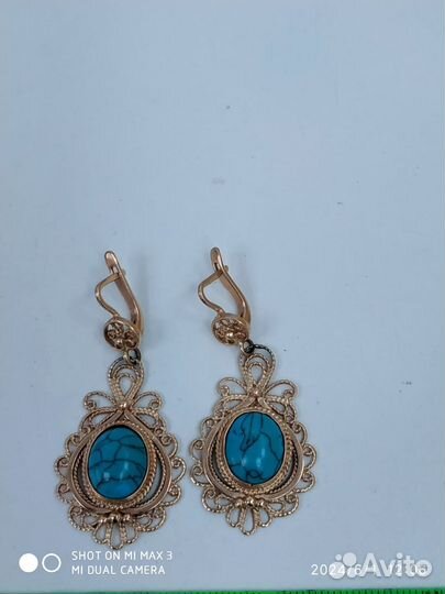 Золотые серьги