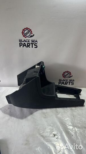 Центральная консоль Volkswagen Passat B3