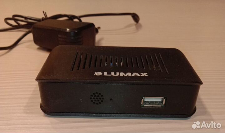 Тв ресивер, тв антенна и кронштейн