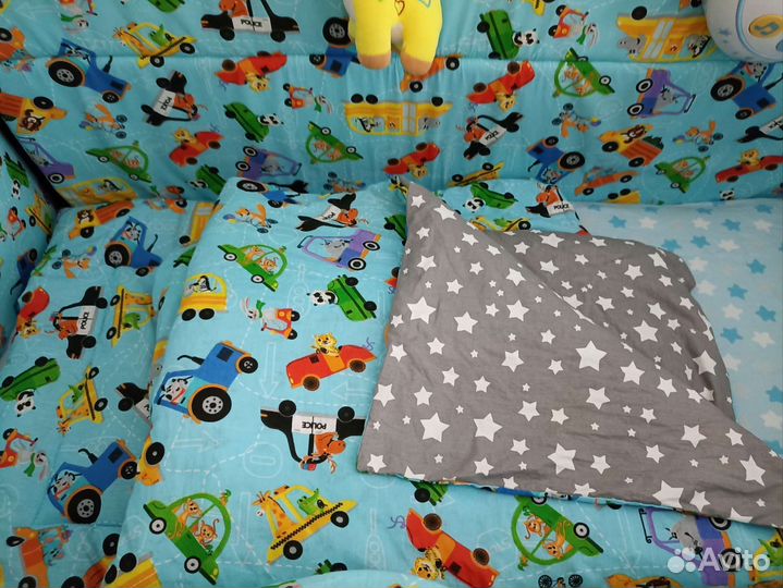 Комплект бортики и постель в кроватку