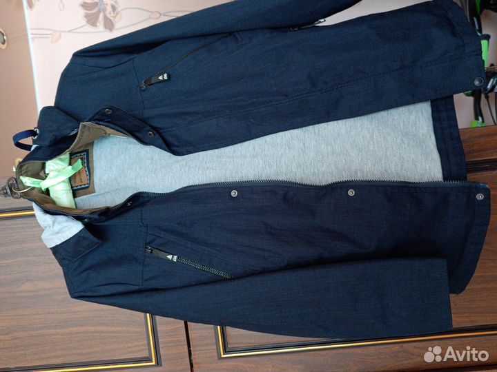 Ветровка на трикотажной подкладке