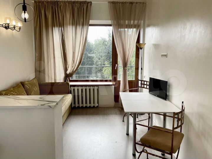 Апартаменты-студия, 17,6 м², 4/4 эт.