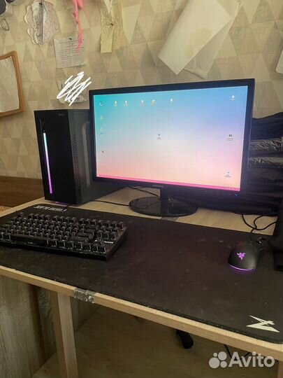 Монитор samsung s24d300h