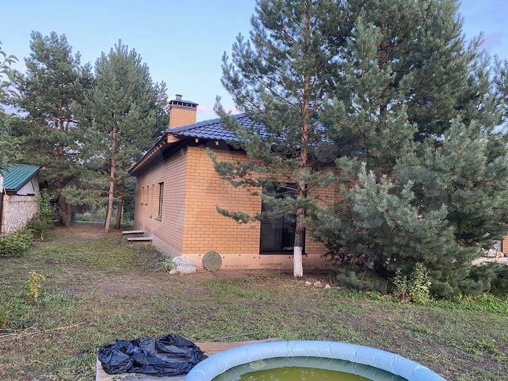 Дом 179 м² на участке 12,3 сот.