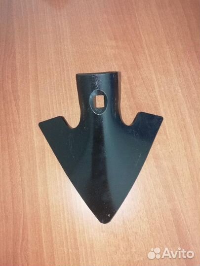 Стрельчатая лапа на культиватор 150 мм