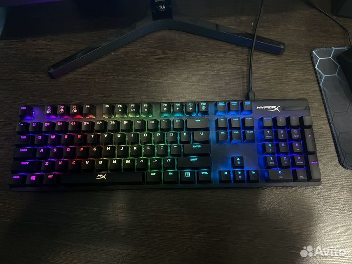 Механическая клавиатура hyperx
