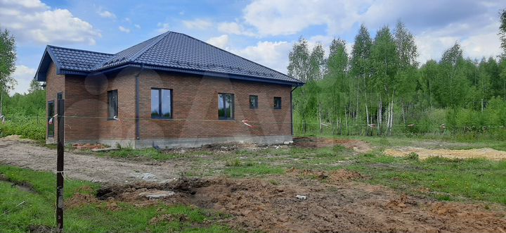 Коттедж 130 м² на участке 12 сот.