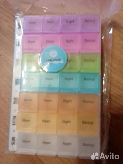 Таблетница на неделю