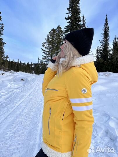 Горнолыжный костюм женский