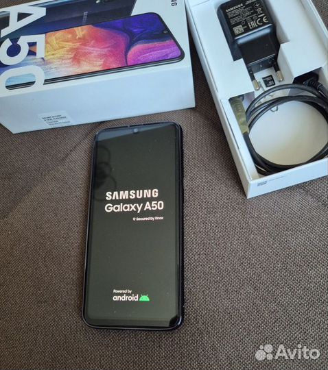 Samsung Galaxy A50, 6/128 ГБ