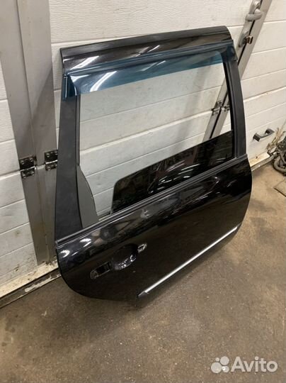 Дверь задняя правая Калина универсал