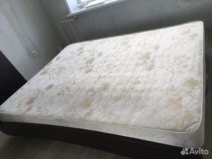 Матрац 160 200 бу