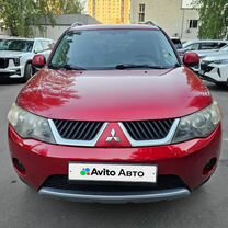 Mitsubishi Outlander 2.4 CVT, 2008, 175 000 км, с пробегом, цена 999 000 руб.