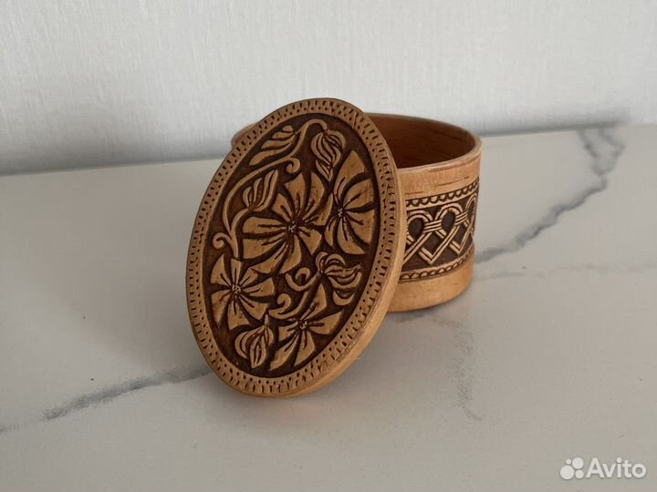 Новая шкатулка из бересты с крышкой