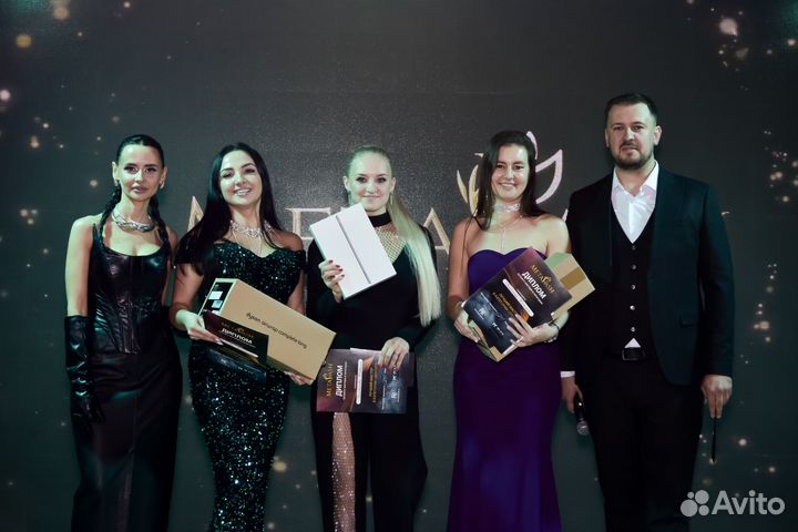 Наращивание ресниц модель