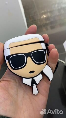 Стильный чехол для airpods «Karl lagerfeld”