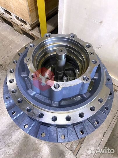 Бортовой редуктор Hitachi ZX330LC 9212584