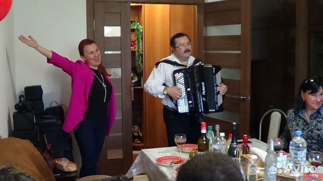 Баянист и дискотека на квартирник, День Рождения