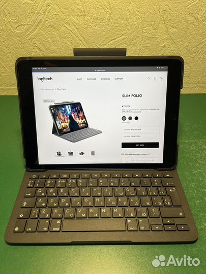 Logitech Slim Folio (for iPad 7, 8 & 9 gen.)