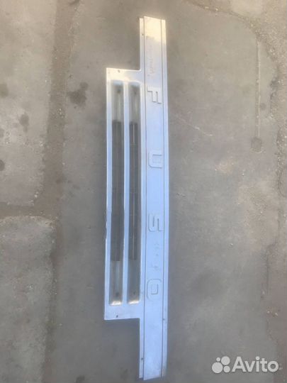 Решетка радиатора Mitsubishi Fuso