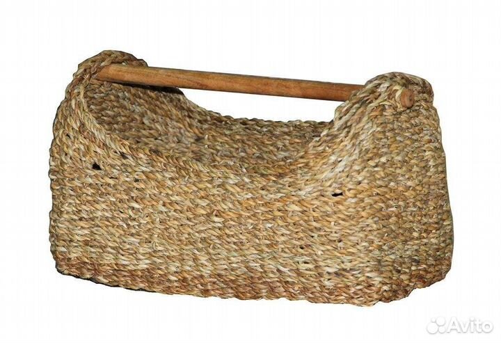 Плетёная корзина из морских водорослей