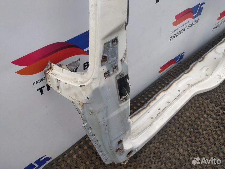 Четверть кабины левая Volvo FH