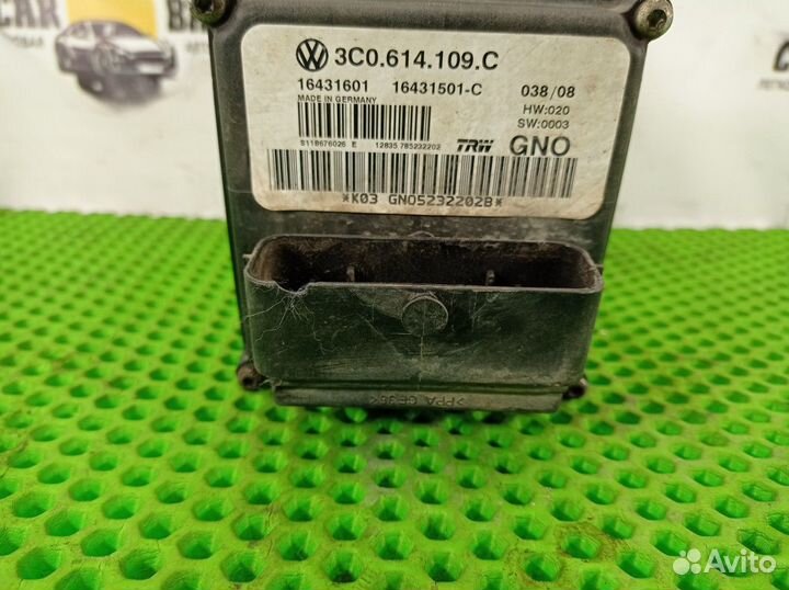 Блок ABS (насос) Volkswagen Passat