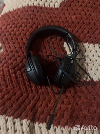Игровые наушники с микрофоном razer