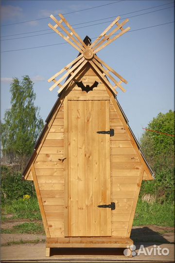 Уличный туалет деревянный JKT226