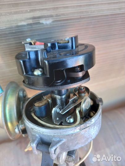 Трамблер ваз 2106