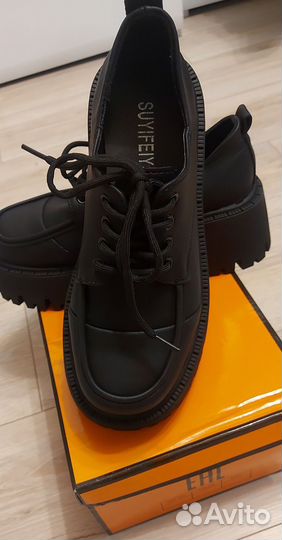 Ботинки женские новые