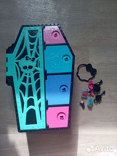 Гробики и аксессуары для Монст Хай G3