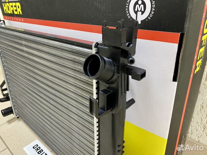 Радиатор на Renault Logan 2 Vesta