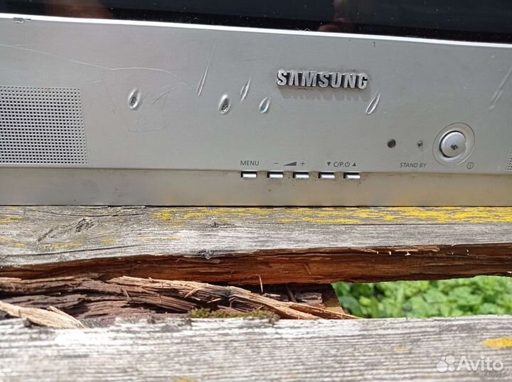 Телевизор samsung