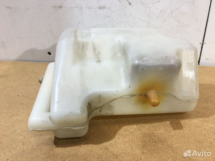 Бачок расширительный Toyota Avensis T250