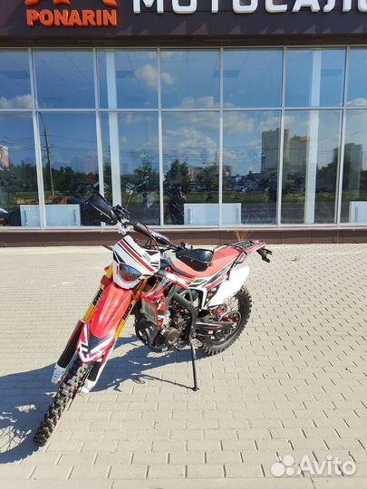 Мотоцикл Regulmoto CR-Z 300 с птс