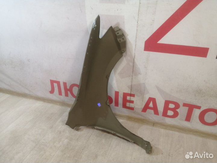 Крыло переднее левое Toyota Camry V55 2014-2017
