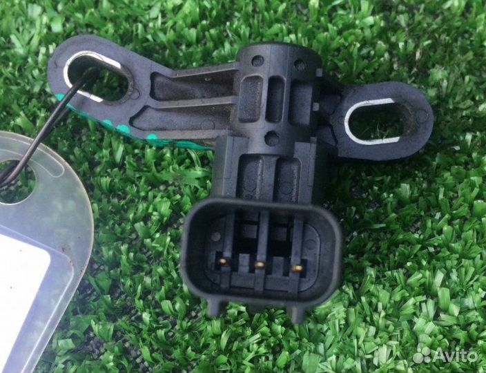 Датчик положения коленвала Mazda Atenza Sport