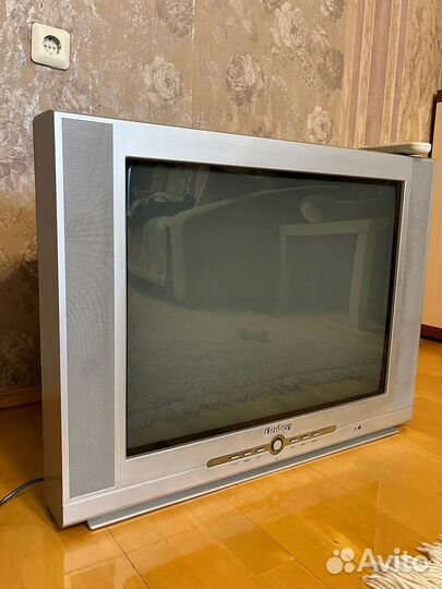 Телевизор Elenberg