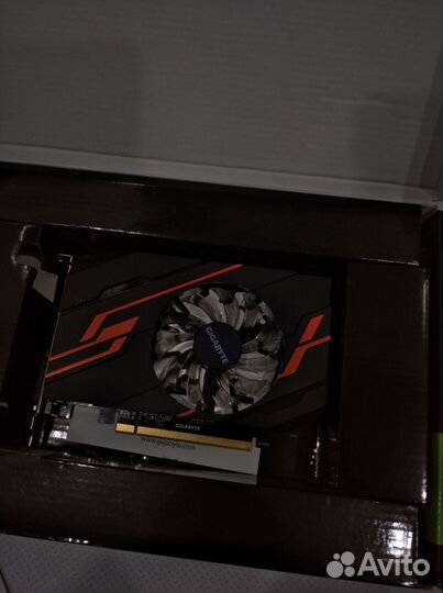 Geforce GT 1030 gddr5 идеальное состояние