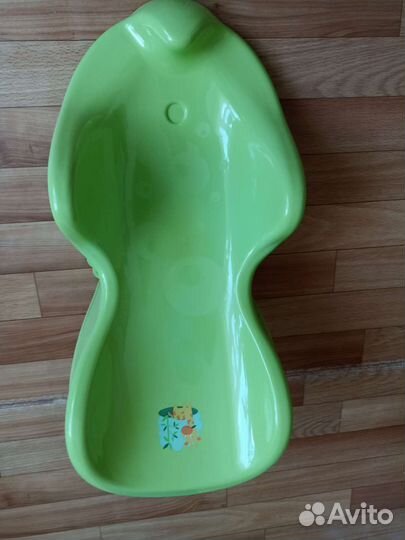 Ванночка для купания с горкой