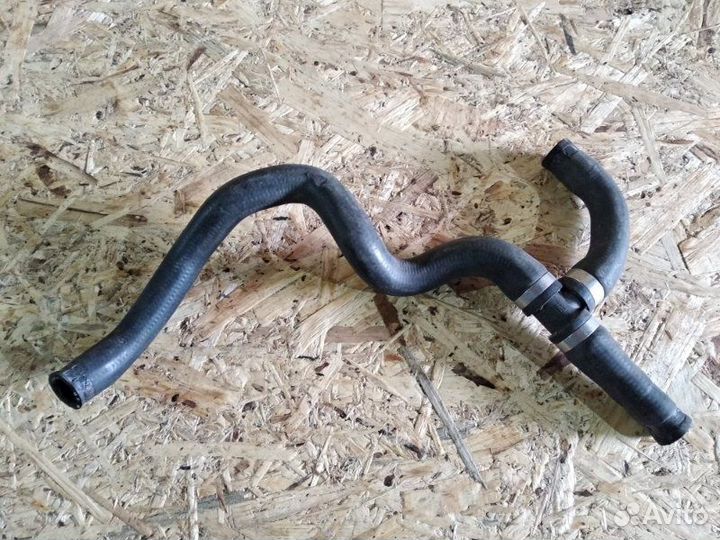 Патрубок системы охлаждения Volkswagen Crafter 2E