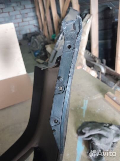 Бампер передний mitsubishi lancer cedia 00-03